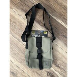 Rare CAT / Caterpillar Cheney LN Shoulder Bag Olive NWT Hard-to-Find US Edition
